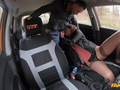 フェラチオ, 茶髪の, チン, 顔射, 開帳, なめる, 淫乱熟女, オマンコ