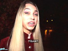 Blondine, Spermaladung, Kehlenfick, Hundestellung, Im freien, Pov, Realität, Titten