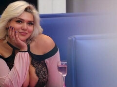Amateur, Gros cul, Gros seins, Noir ébène, Mère que j'aimerais baiser, Rasée, Cheveux courts, Solo