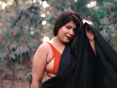 Gros cul, Gros seins, Plantureuse, Indienne, Seins naturels, Nénés
