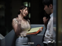 Asiatique, Cul, Gros cul, Gros seins, Sucer une bite, Hard, Bureau, Chatte