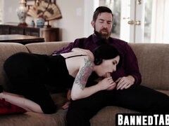 Anal, Cul, Tir de sperme, Faciale, Famille, Hard, Seins naturels, Actrice du porno