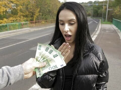 Pijpbeurt, Bruinharig, Geld, Natuurlijke tieten, Gezichtspunt, Mager, Tiener, Tieten likken