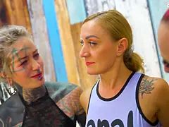 In den arsch, Blasen, Domination, Faustfick, Deutsch, Hd, Piercing, Tätowierung