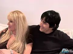 Grosse titten, Blondine, Gehörnter ehemann, Behaart, Hd, Milf, Schreiend, Titten