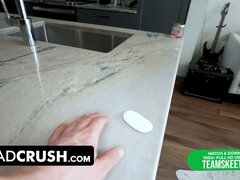 Amerikaans, Blond, Dochter, Vies praten, Vingeren, Taboe, Tiener, Vibrator