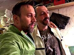 In den arsch, Grosse titten, Blondine, Spermaladung, Hd, Reif, Pornostars, Öffentlich
