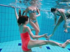 Rubia, Morena, Hd, Lesbiana, Público, Ruso, Adolescente, Trio