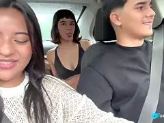 18 ans, Couple, Éjaculation interne, Le plan cul à quatre, Marrant, Fille latino, Nue, Nénés