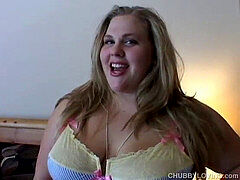 bulky big baps BBW beauty screws her soaking wet pussy