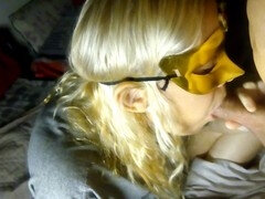 Leie, Blondine, Blasen, Sperma im mund, Reif, Milf