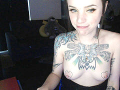 Amateur, Sucer une bite, Brunette brune, Gode, Emocore, Bâillonner, Nénés, Jouets