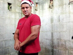 YURI GAÚCHO - SANTA'S HAS A THICK ROD - PARODY HARDCORE - MEXICAN HAIRY MAN XLCOCK CUMLOAD