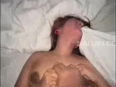 Sexy Indian Girl Shows Nude Body