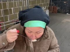 Dansant, Grossier, Femelle, Masturbation, Mère que j'aimerais baiser, De plein air, Pov, Public