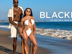 Gros cul, Grosse bite, Gros seins, Sucer une bite, Brunette brune, En levrette, Interracial, Mère que j'aimerais baiser