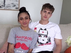 お尻, フェラチオ, 茶髪の, バック, 手コキする, なめる, オマンコ, ティーン