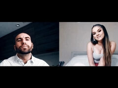 Gros seins, Plantureuse, Masturbation, Nue  à poil, Chatte, Tatouage, Webcam, Mouillée