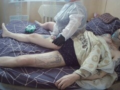 Condoom, Oudere vrouw, Sperma shot, Arts, Dominante vrouw, Handbeurt, Moeder die ik wil neuken, Russisch