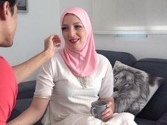 In den arsch, Arabisch, Grosser arsch, Indisch, Küssen, Milf, Mutti, Schwestern