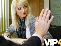 Grosse titten, Blondine, Blasen, Tschechisch, Hd, Milf, Geld, Büro