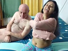Grosser schwanz, Grosse titten, Spassig, Hardcore, Reif, Nippel, Titten, Spielzeuge