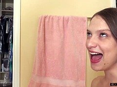Sadomasochismus, Oma, Behaart, Hd, Lecken, Muschi, Jungendliche (18+), Nass
