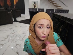 Arabisch, Blondine, Blasen, Hundestellung, Aufs gesicht abspritzen, Hd, Im freien, Pov