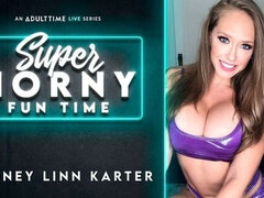 フェラチオ, ディルド, 指いじり, 目瞪口呆, 手コキする, 巨大, オナニー, ウェブカメラ