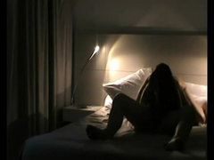 Amateur, Dormitorio, Mamada, Morena, Casero, Pequeña, Espía, Tetas