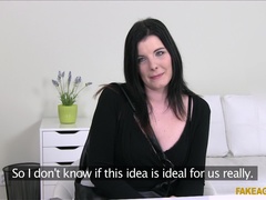 Leie, Hundestellung, Fingern, Handjob, Masturbation, Büro, Hintern versohlen, Nass