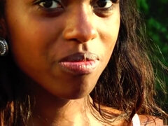 Ebony babe Kandie hot porn video