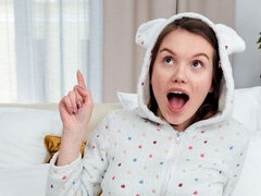 18 летние, Большая жопа, Большой член, Минет, Брюнетки, Натуральные сиськи, Молоденькие, Сиськи