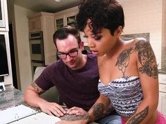 Любители, Черные, Минет, Брат, Брюнетки, Семяизвержение, На кухне, Сиськи