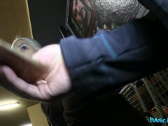 Blonde horny cougar amazing xxx clip