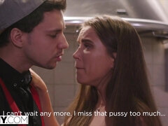 Blasen, Braunhaarige, Verrückt, Klaffend, Ehemann, Lecken, Lingerie, Muschi