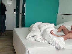 Классика, Смазливые, Член, Ласковые ручки, Хд, Гостиница, Служанка, Соски