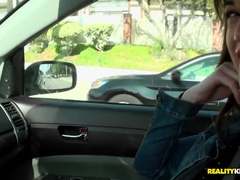 Amateur, Culo grande, Coche, Lamidas, Tetas naturales, Coño, Afeitado, Tetas