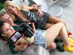 Grosser arsch, Grosser schwanz, Grosse titten, Blondine, Blasen, Hundestellung, Selbstgemacht, Milf