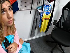 Grosse titten, Blasen, Geschnappt, Spermaladung, Süss, Polizei, Pov, Öffentlich