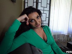 Amateur, Belleza, Mamada, Hd, Mamá, Pov, Chupando, Tetas