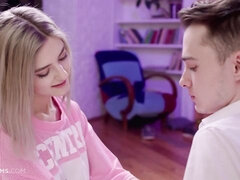 Большая жопа, Большие сиськи, Блондинки, Минет, Смазливые, Член, Бритые, Молоденькие