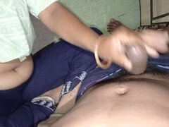 18 ans, Anal, Cul à la bouche, Tante, Bikini, Indienne, Soeurs, Toilettes