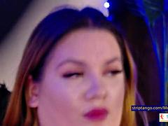 Curvy milf with heavy naturals live on open cam, she checks your rhythm