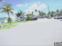 Leie, Grosse titten, Vollbusig, Auto, Spermaladung, Behaart, Natürlichen titten, Im freien