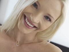 Blonde, Doigter, Hd, Seins naturels, Solo