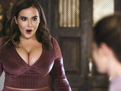 Cunnilingus, Dormitorio, Tetas grandes, Gordita, Lesbiana, Lamidas, Madres para coger, Tetas naturales