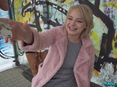 Leie, Arsch, Stiefel, Europäisch, Natürlichen titten, Öffentlich, Tätowierung, Titten