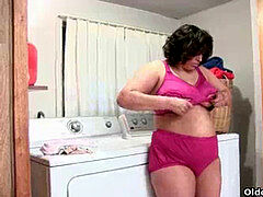 Wohlbeleibte schöne frauen, Pummelig, Geile alte tussi, Fett, Hausfrau, Reif, Milf, Mutti