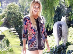 Grote lul, Blond, Likken, Masturbatie, Natuurlijke tieten, Mager, Tiener, Tieten likken